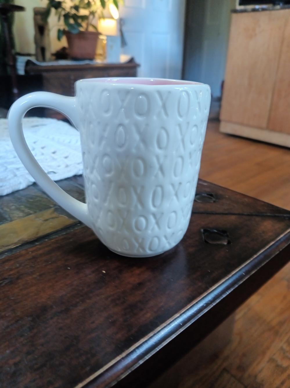 Mudpie XOXO Embossed Mug